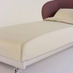 Fauteuil-lit pour la fille