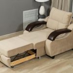 Fauteuil-lit avec accoudoirs beiges