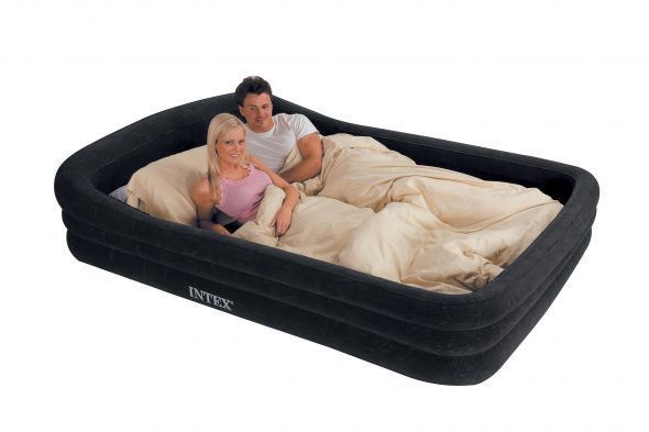 Matelas pneumatiques Intex pour dormir
