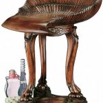 tabouret de bar en bois sculpté