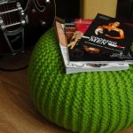 pouf tricoté pour la maison et l'intérieur