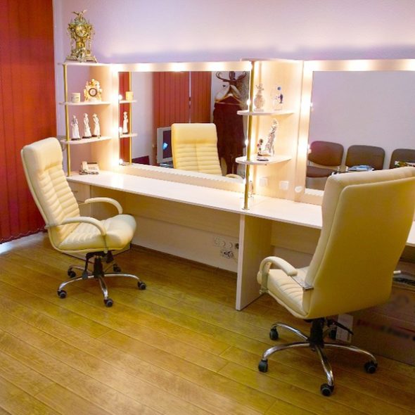 tables de maquillage
