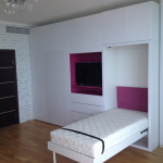 chambre féminine avec lit intégré