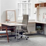 chaise de bureau grise
