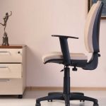 chaise légère d'ordinateur