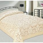 Yastık kılıfı ile mikrofiber örtün