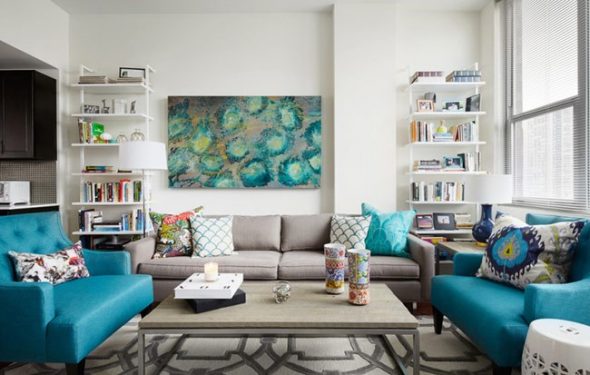 meubles à l'intérieur de l'appartement
