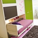 chambre d'enfant avec transformateur-dormeur