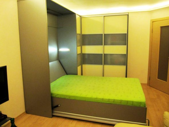 Pliant, lit armoire intégré