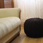 pouf tricoté noir