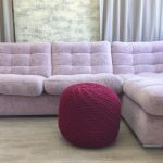 pouf tricoté violet