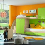 lime lit à deux niveaux dans un intérieur orange