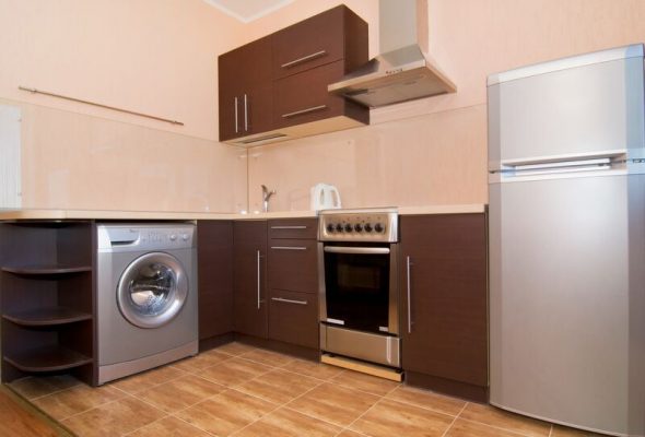 machine à laver dans la cuisine