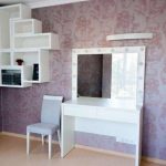 dressing avec un grand miroir