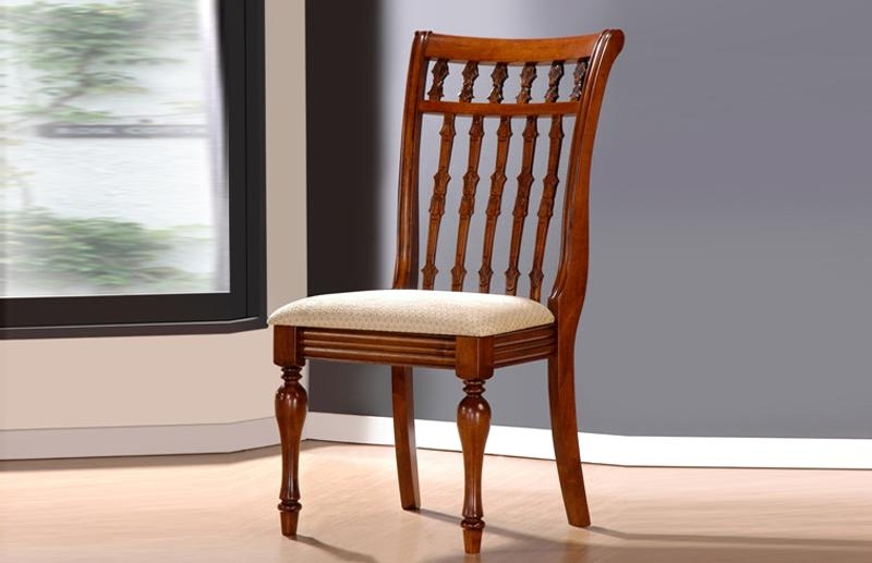 chaise en bois