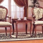 chaises classiques