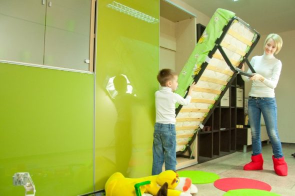 lit confortable et sûr pour un enfant