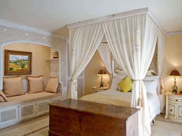 auvent dans la chambre