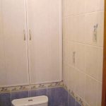 Panneaux de garniture de toilette