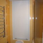 Le but de la penderie dans les toilettes