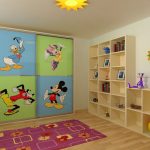 Armoire coulissante pour chambre de bébé avec personnages Disney