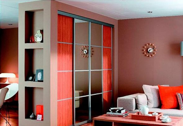 Armoires dans le décor d'un appartement moderne