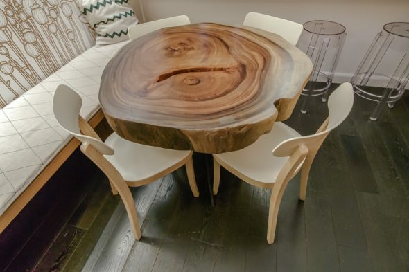 table ronde en bois