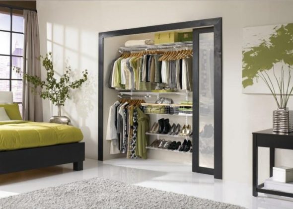 Tout est compact et à portée de main à l'intérieur