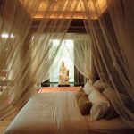 auvent dans une belle chambre