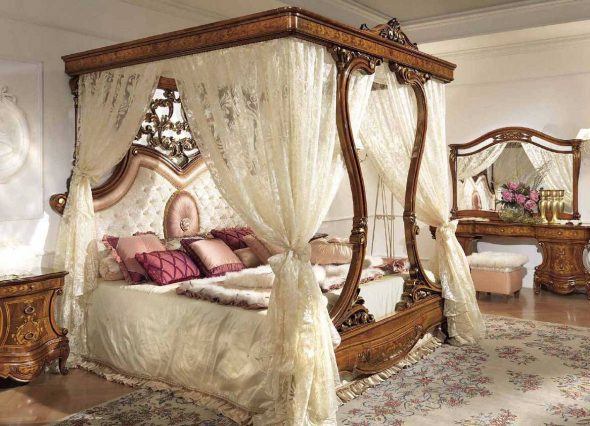 auvent sur le lit