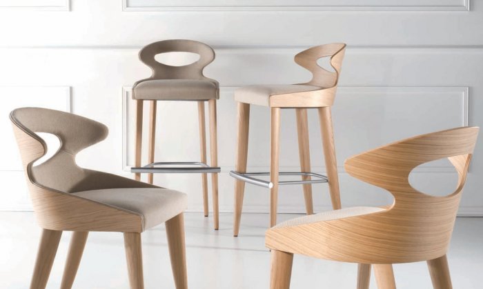 tabourets de bar en bois
