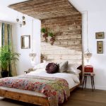 tête de lit en bois