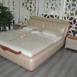 lit moderne en cuir