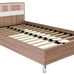 lit avec sommier orthopédique