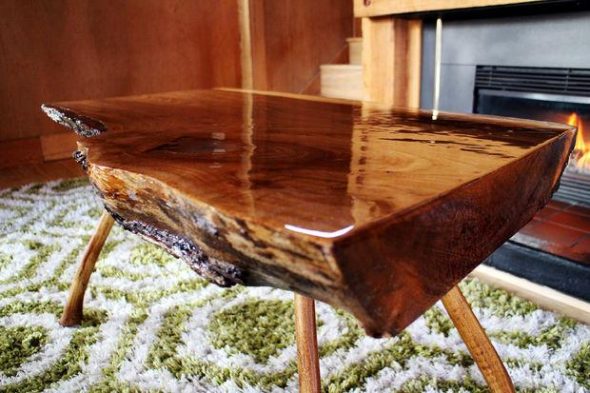 Table à 4 pieds
