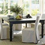 Housses de chaise strictes