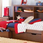 Lit en bois pour enfants