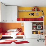 Mobilier compact avec un grenier