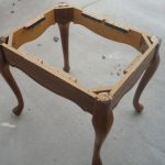 Beau banc avec un point de carrosserie