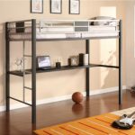 Lit mezzanine pour adultes dans la chambre
