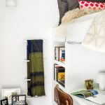 lit mezzanine avec des idées d'espace de travail