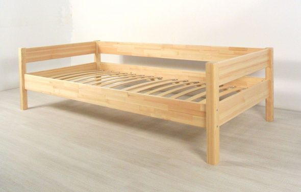 Lit en bois pour enfants