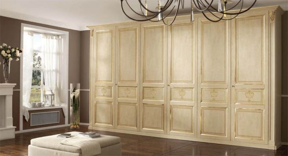 Conception d'armoire pivotante