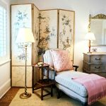 écran à l'intérieur du salon
