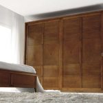 Armoire en bois DIY photo