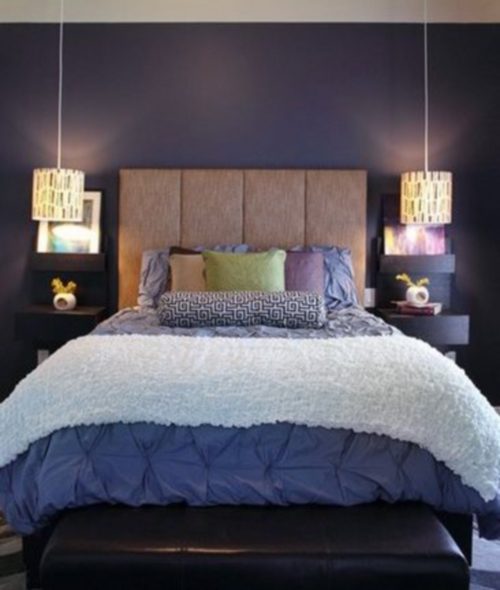 applique dans la chambre au dessus du lit