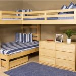 Cama infantil con sus propias manos.