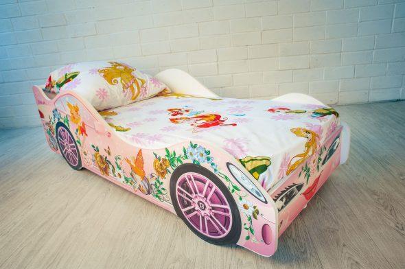 voiture de lit pour fille