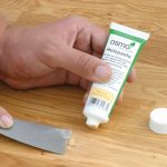 cire de meubles liquide pour bois