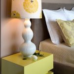 table de chevet vert